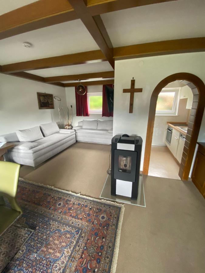Appartement Latschen - Ferienhaus Бад Кляйнкирххайм Экстерьер фото