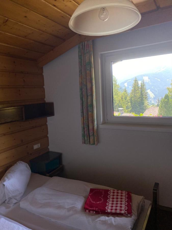 Appartement Latschen - Ferienhaus Бад Кляйнкирххайм Экстерьер фото