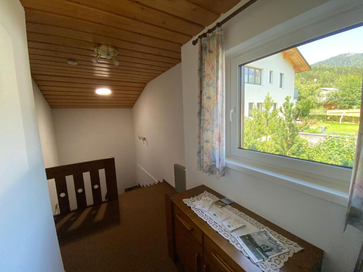 Appartement Latschen - Ferienhaus Бад Кляйнкирххайм Экстерьер фото
