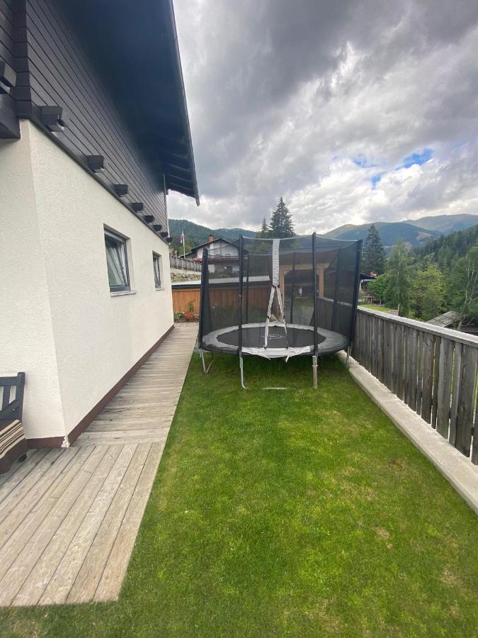 Appartement Latschen - Ferienhaus Бад Кляйнкирххайм Экстерьер фото